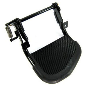 Rear Step (Defender)